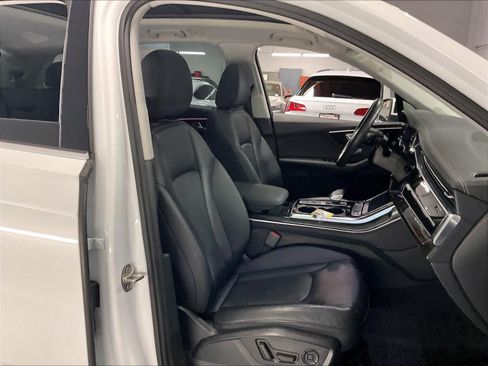 Certified 2023 Audi Q7 3.0T Premium Plus w/ Premium Plus Package AWD/4WD image 9