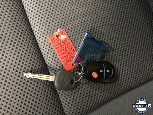 Used 2011 Toyota Tacoma 4x4 Double Cab w/ TRD Sport Pkg image 48