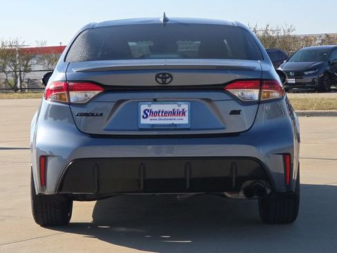 Used 2025 Toyota Corolla SE image 7
