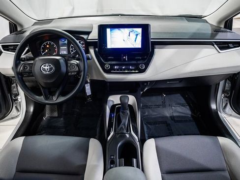 Used 2024 Toyota Corolla LE image 15