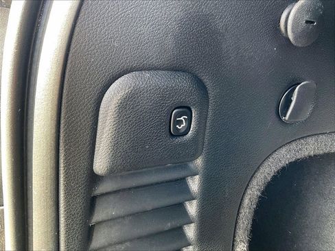 Used 2021 Jeep Grand Cherokee Laredo X image 34