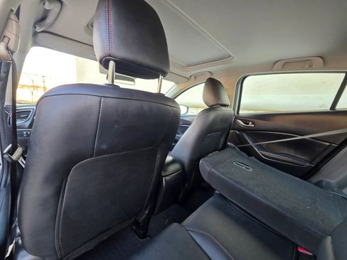 Used 2015 MAZDA MAZDA3 i Grand Touring image 10