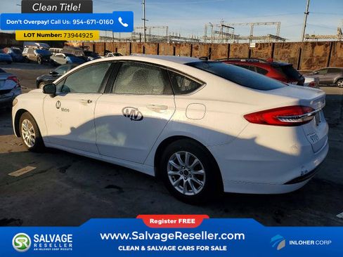 Used 2017 Ford Fusion S image 3