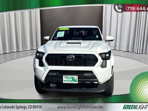 Used 2024 Toyota Tacoma TRD Sport w/ TRD Sport Premium Package image 8