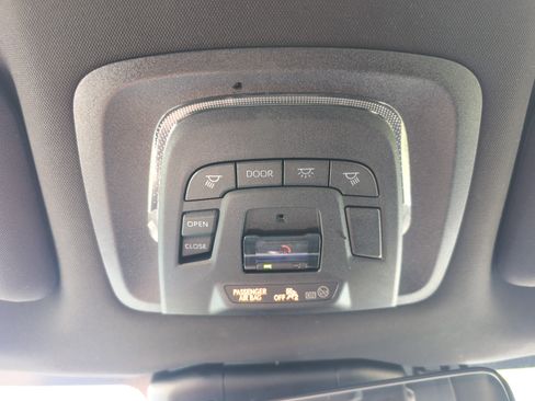 Certified 2023 Toyota Crown AWD/4WD image 39