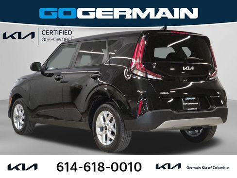 Certified 2025 Kia Soul LX FWD image 11