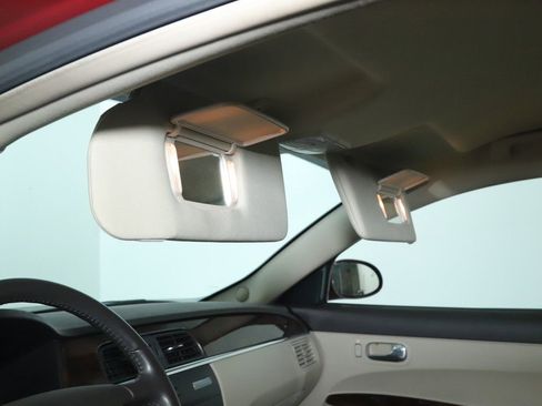 Used 2008 Buick LaCrosse CXL w/ Driver Confidence Package image 23