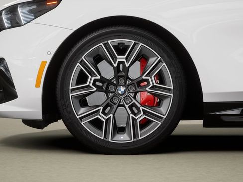 New 2026 BMW i5 eDrive40 w/ M Sport Package image 7