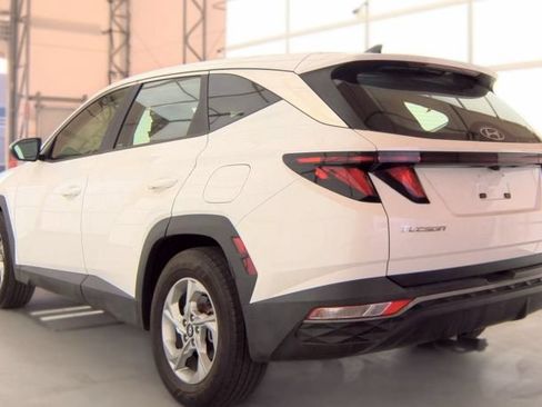 Used 2022 Hyundai Tucson SE FWD image 3