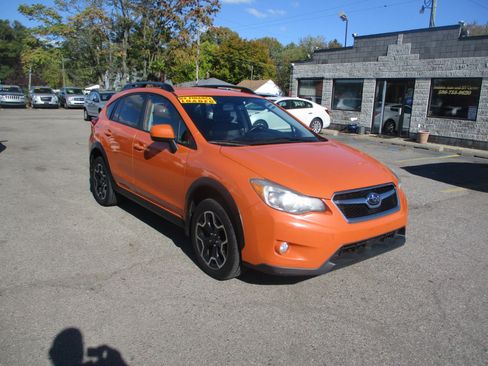 Used 2013 Subaru Crosstrek 2.0i Limited w/ Popular Pkg 2 image 1
