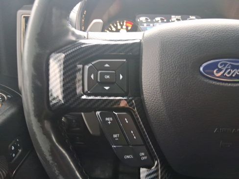 Used 2019 Ford F150 Raptor w/ Equipment Group 802A Luxury AWD/4WD image 23