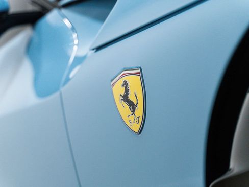 Used 2025 Ferrari Purosangue AWD/4WD image 9