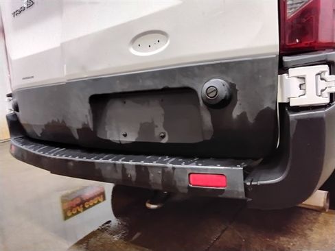 Used 2020 Ford Transit 250 Medium Roof w/ Load Area Protection Package image 19