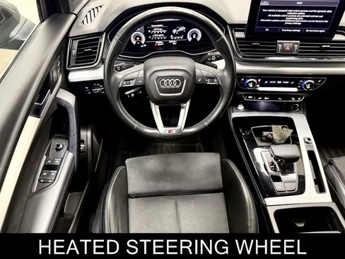 Used 2021 Audi Q5 e Premium Plus w/ Premium Plus Package AWD/4WD image 2