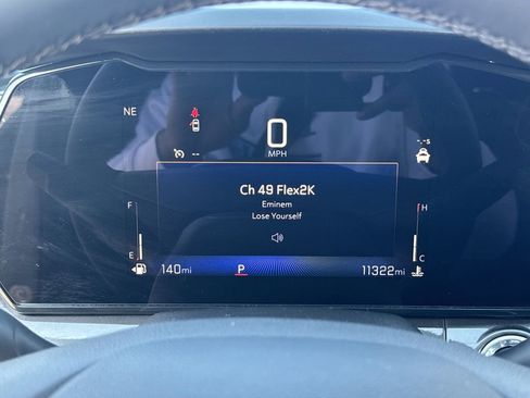 Used 2025 Chevrolet Trax ACTIV image 26