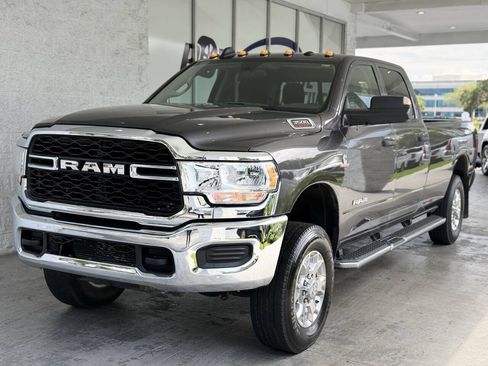 Used 2019 RAM 3500 Tradesman AWD/4WD image 2