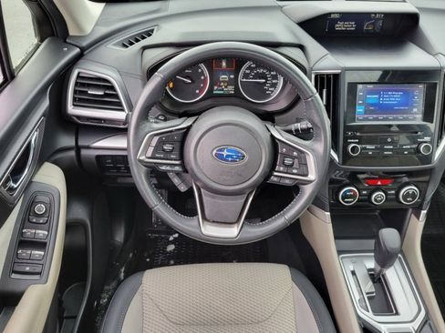 Used 2020 Subaru Forester Premium AWD/4WD image 30