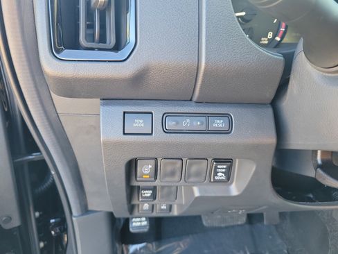 New 2026 Nissan Frontier PRO-4X image 23