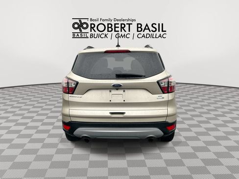Used 2018 Ford Escape SE w/ SE Sync 3 Package AWD/4WD image 7