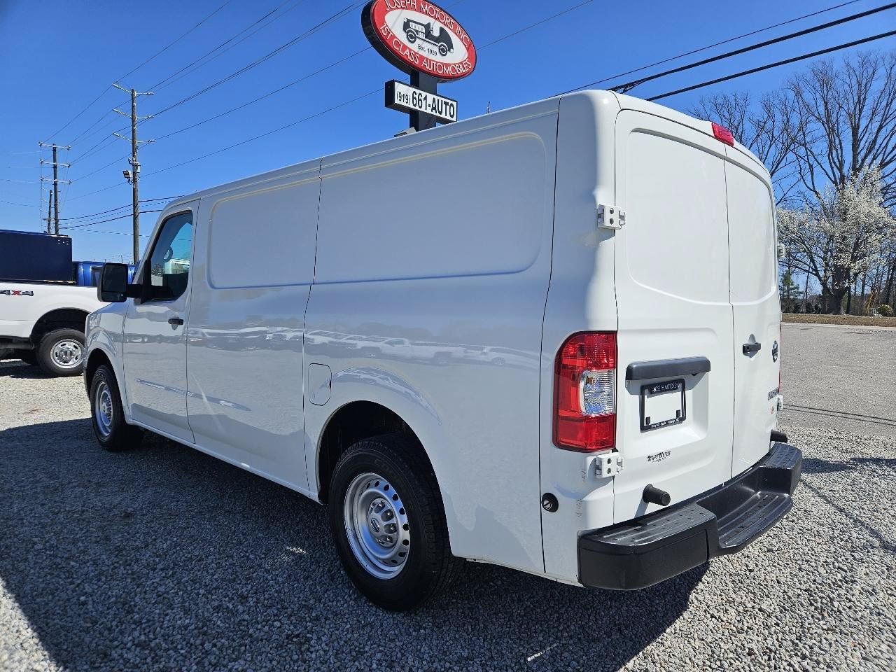 Used 2019 Nissan NV 1500 S RWD image 3