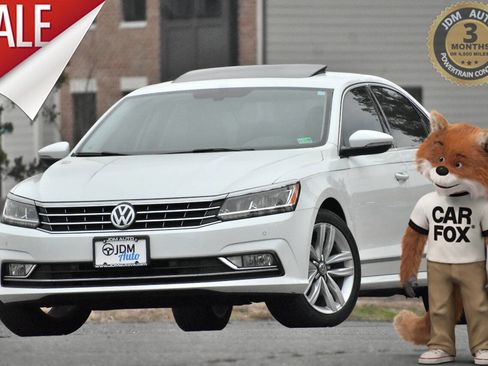 Used 2017 Volkswagen Passat 1.8T SE image 1