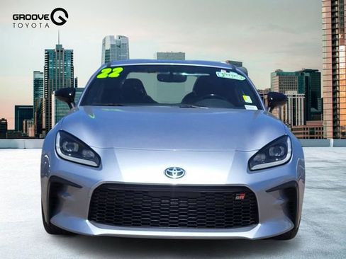 Used 2022 Toyota GR86 w/ ALL Weather Mat Package (TMS) RWD image 8