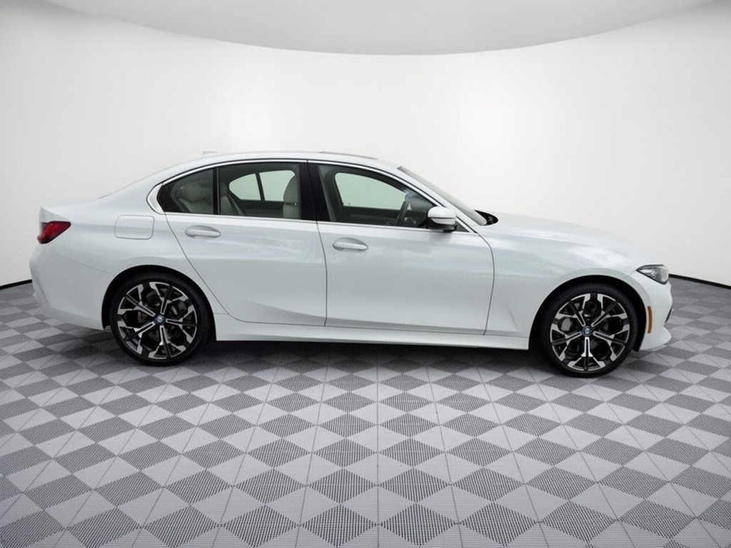 Used 2026 BMW 330i xDrive Sedan w/ Premium Package AWD/4WD image 8