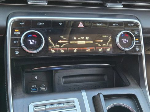 Used 2023 Genesis GV80 2.5T w/ Prestige 20" Package AWD/4WD image 30