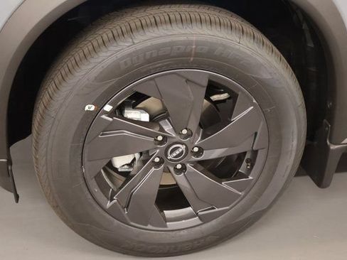 New 2026 Nissan Rogue SV w/ Cold Weather Package AWD/4WD image 7