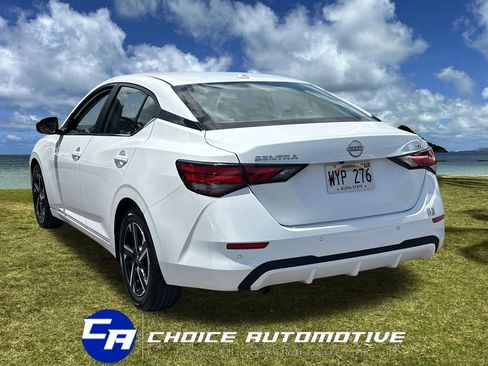 Used 2024 Nissan Sentra SV FWD image 5