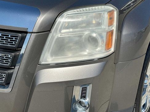 Used 2012 GMC Terrain SLT w/ Chrome and Technology Package AWD/4WD image 10