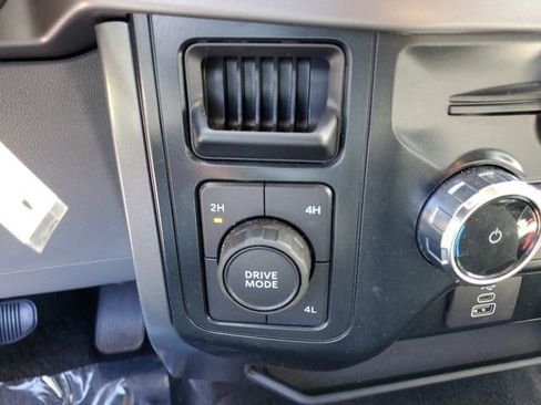 Used 2025 Ford F150 XLT w/ Equipment Group 301A Standard image 26