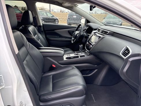 Used 2024 Nissan Murano SL image 16