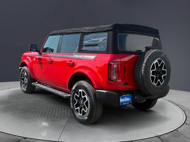 Used 2022 Ford Bronco Outer Banks AWD/4WD image 3