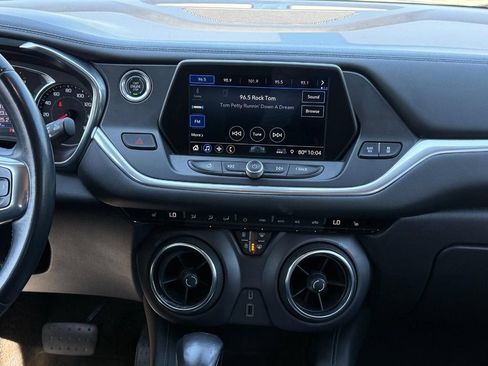 Used 2019 Chevrolet Blazer LT FWD image 8