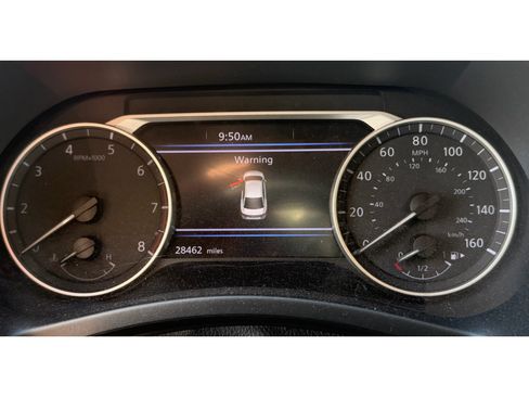 Used 2020 Nissan Sentra SV FWD image 5