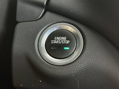 Used 2024 Chevrolet Equinox LT AWD/4WD image 25