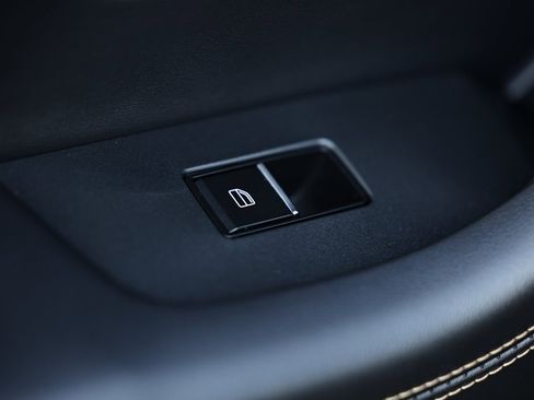 Used 2024 MAZDA CX-90 Plug-In Hybrid w/ Premium Plus image 29