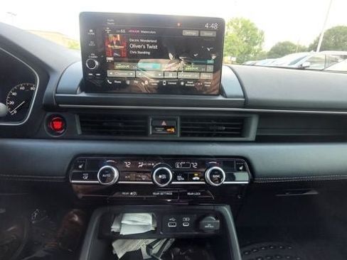 Used 2023 Honda Pilot EX-L image 14