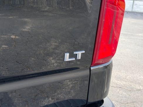 Used 2021 Chevrolet Silverado 1500 LT Trail Boss AWD/4WD image 32