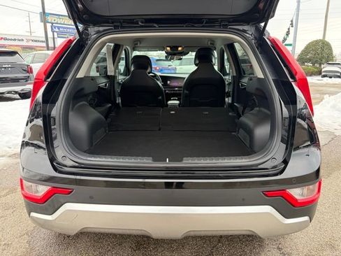 Certified 2023 Kia Niro EX image 20