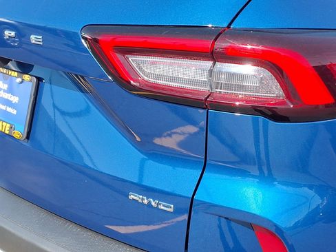 Certified 2023 Ford Escape Active AWD/4WD image 26