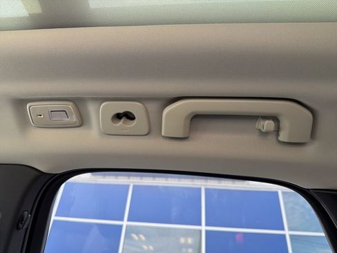 New 2026 Volvo XC60 B5 Ultra w/ Protection Package Premier image 30