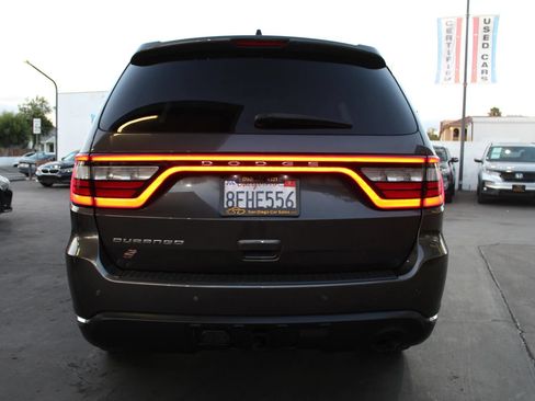 Used 2018 Dodge Durango SXT w/ Quick Order Package 2BB AWD/4WD image 4
