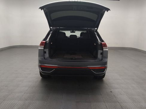 Used 2023 Volkswagen Atlas Cross Sport SE w/ Panoramic Sunroof Package FWD image 29