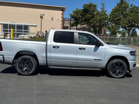 New 2026 RAM 1500 Express AWD/4WD image 2