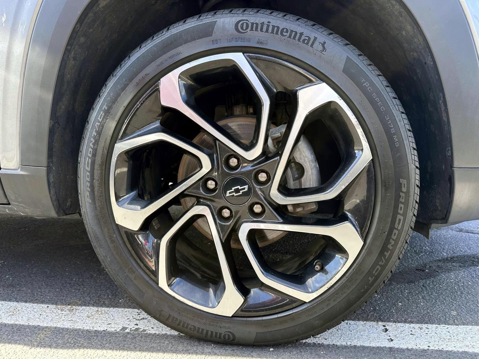 Used 2024 Chevrolet Trax RS FWD image 6