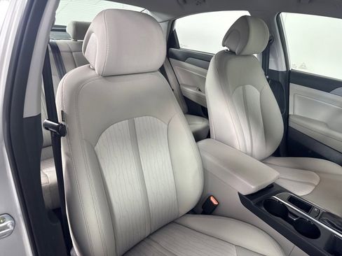 Used 2016 Hyundai Sonata SE image 25