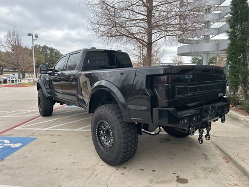 Used 2021 Ford F450 Limited w/ FX4 Off-Road Package image 6