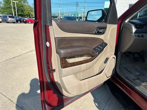 Used 2017 Chevrolet Tahoe LT AWD/4WD image 21